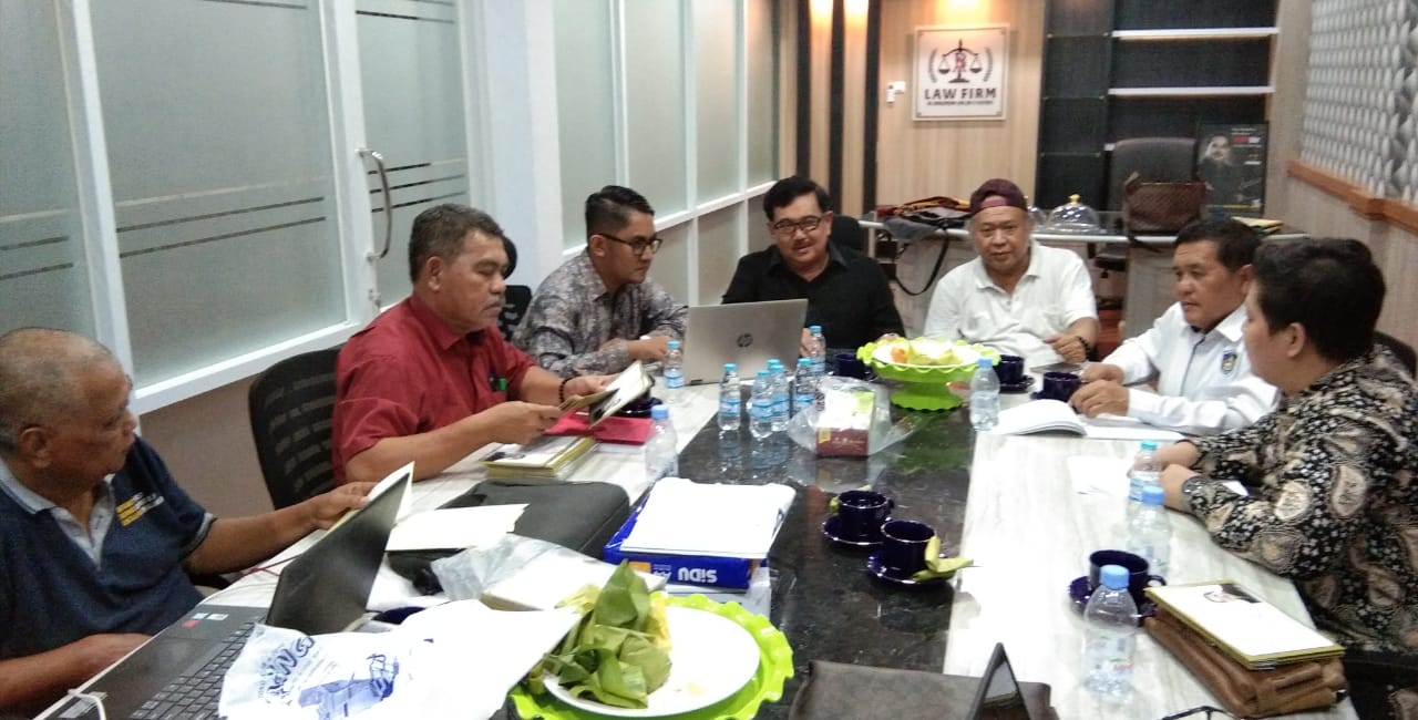 Mantan Kapolda Sulsel Dirikan Kantor Pengacara di Makassar