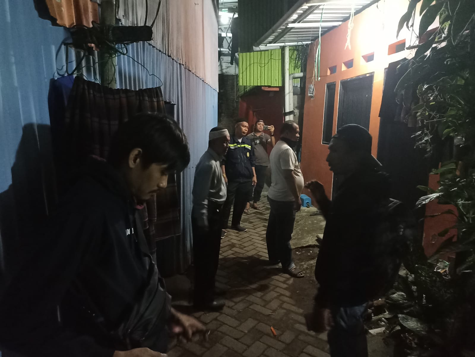 Diduga Cemburu, Suami Pukul Kepala Istri