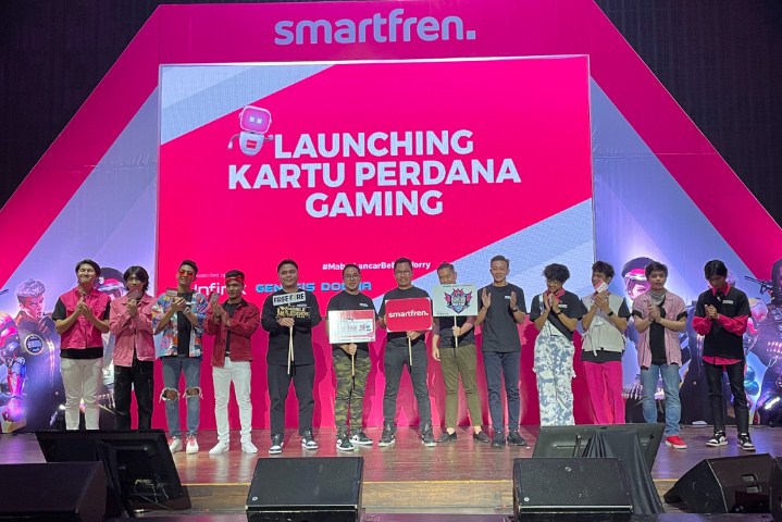 Smartfren Dukung Pengembangan Esports Indonesia