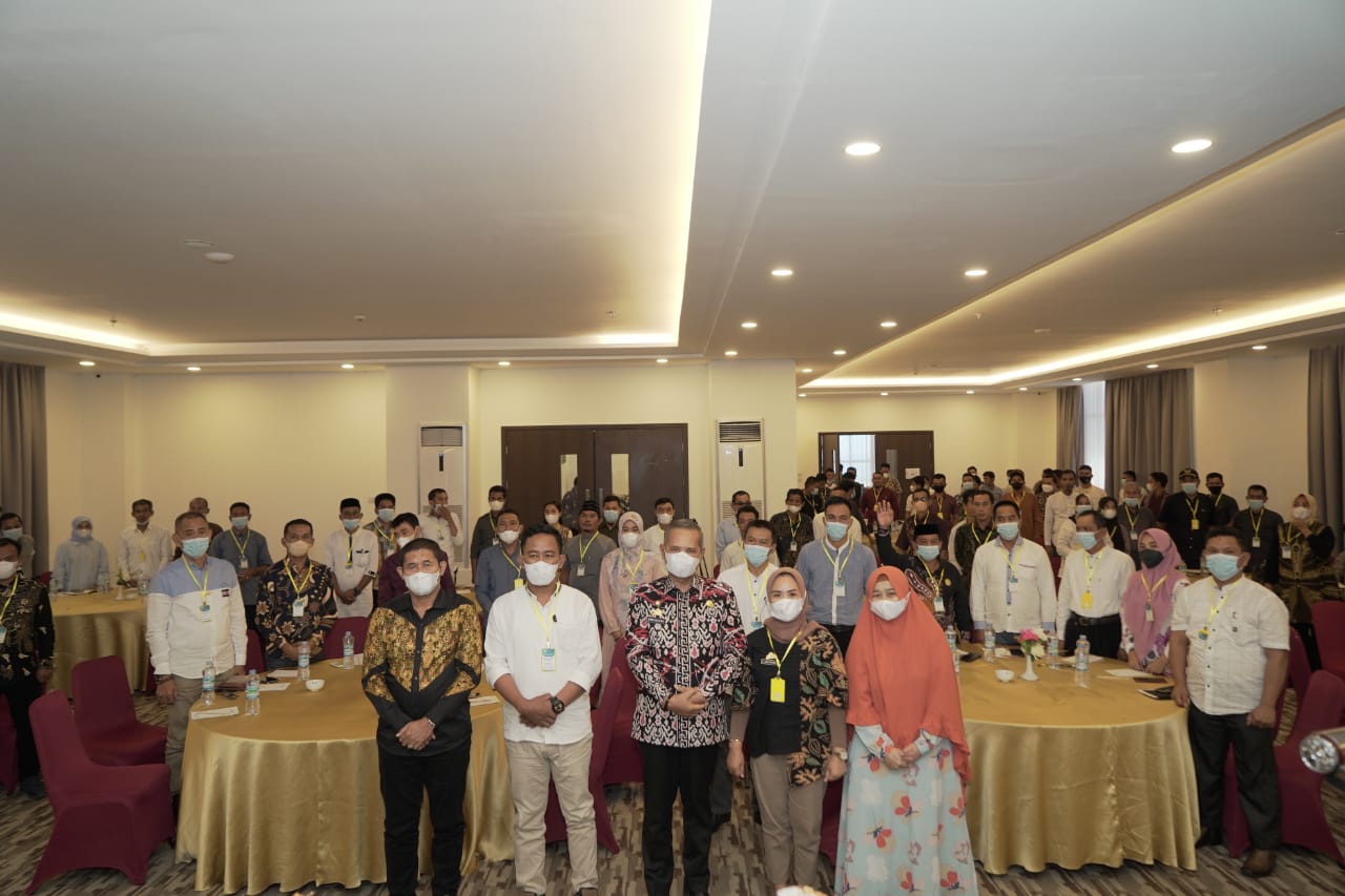 Basmin Buka Bimtek 90 Kades Terpilih