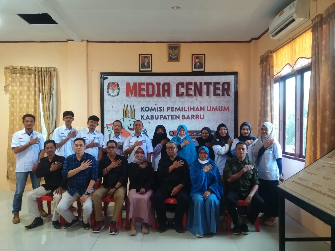 Partai Gelora Barru  dan Pangkep Sambangi KPU