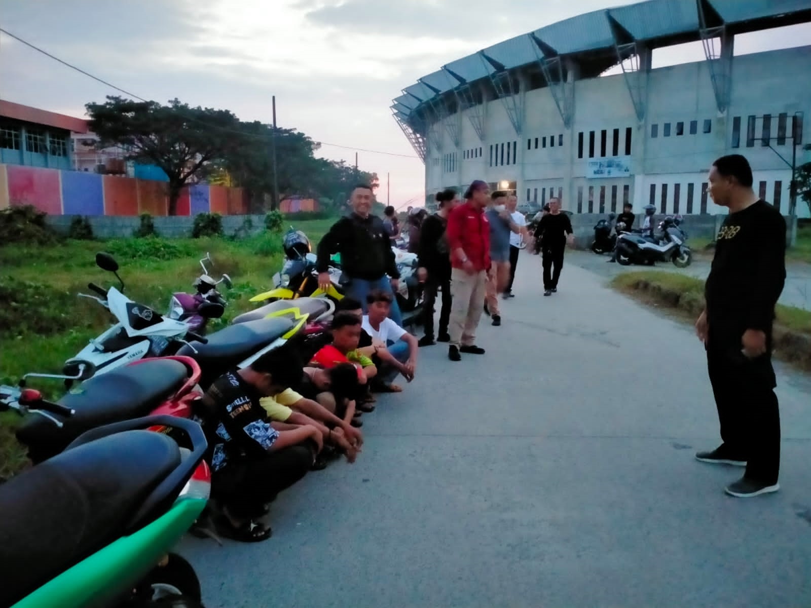 24 Unit Motor Balapan di Barombong Diamankan
