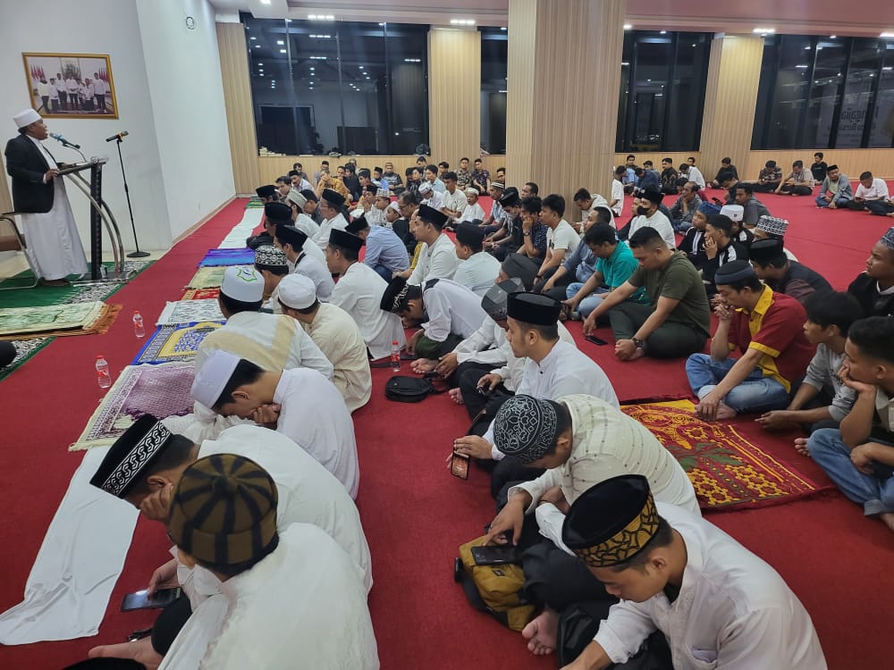 Andi Amran Sulaiman Sebut Kehidupan Anak Yatim Piatu sebagai Pengingat Bahwa Hidup  adalah Perjuangan