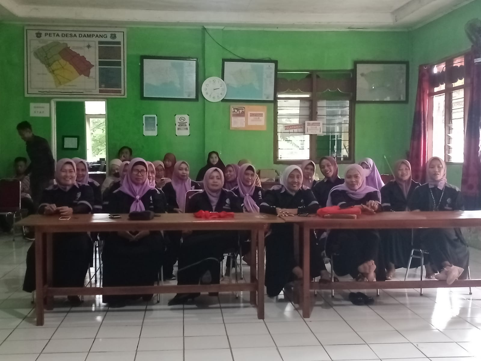 Tingkatkan kualitas SDM, Desa Dampang Gelar Pelatihan pembuatan Roti dan kue