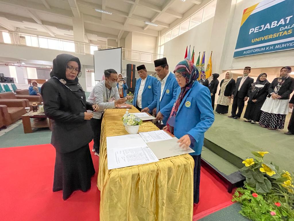 Majdah Lantik Pejabat Baru UIM, Musdalifah Didapuk WR II