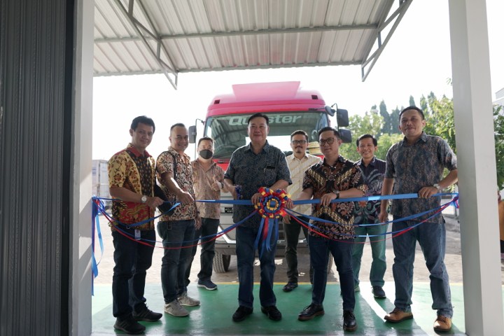 Astra UD Trucks Resmikan Gudang Suku Cadang