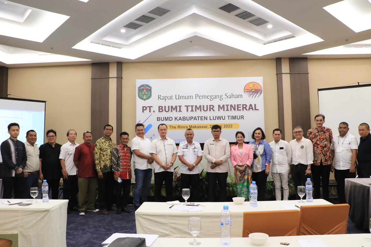 Bupati Lutim Ikuti RUPS PT Bumi Timur