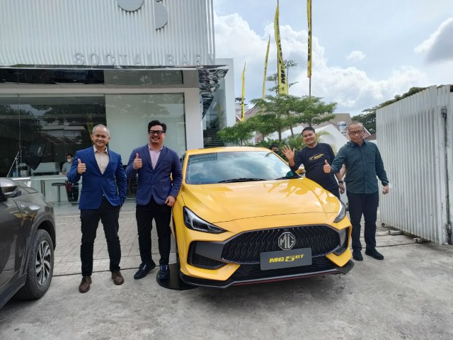 Baru Mendarat di Makassar, MG5 GT Langsung Ludes