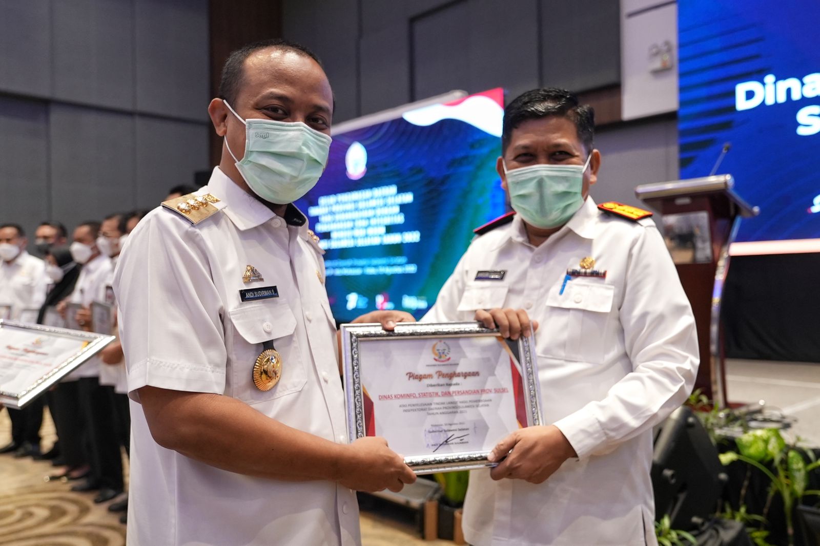 Diskominfo Sulsel Raih Penghargaan Larwasda