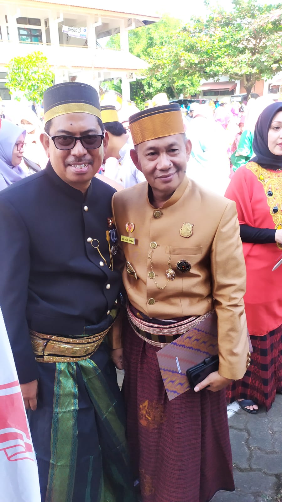 Direktur, Wadir, dan Dosen Polimarim AMI Terima Penghargaan dari LLDikti IX
