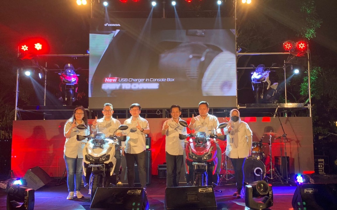 Ratusan Komunitas Honda Saksikan Keperkasaan New ADV160
