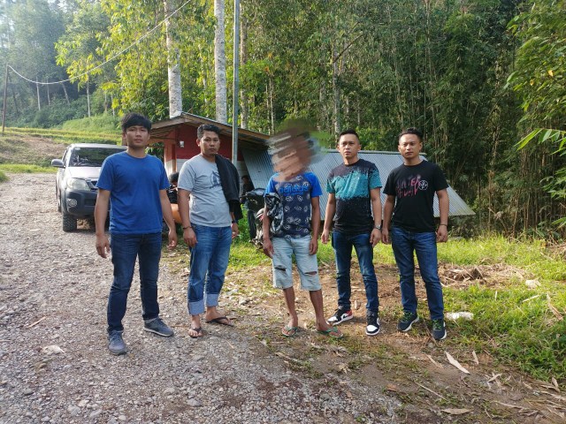 Warga Babak Belur Dianiaya Depan Mertua