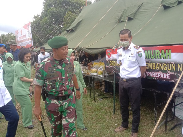 Warga: Bagus Kalau TNI Kerja Jalan