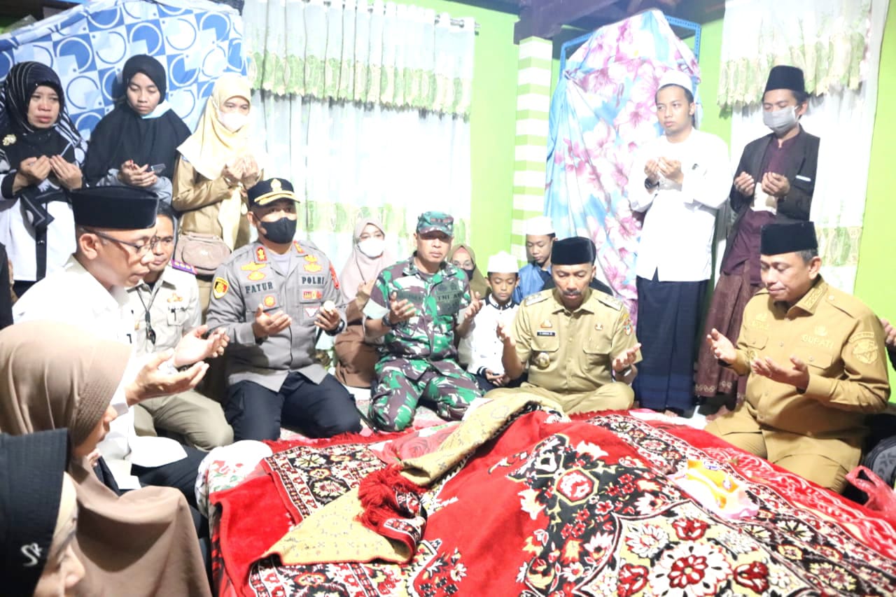 Pengasuh Ponpes As’adiyah Wafat
