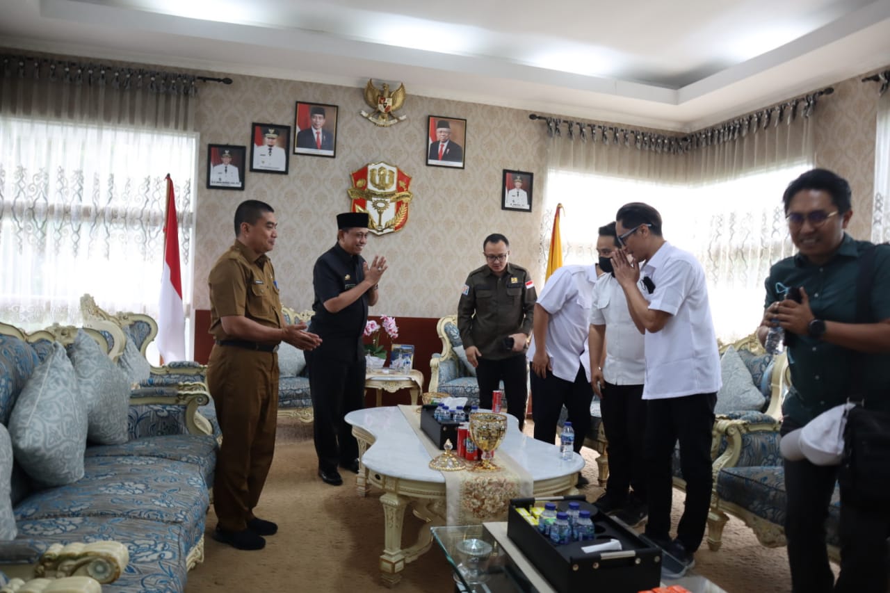 Amran Pastikan Pembangunan Pasar Tempe Dilanjutkan