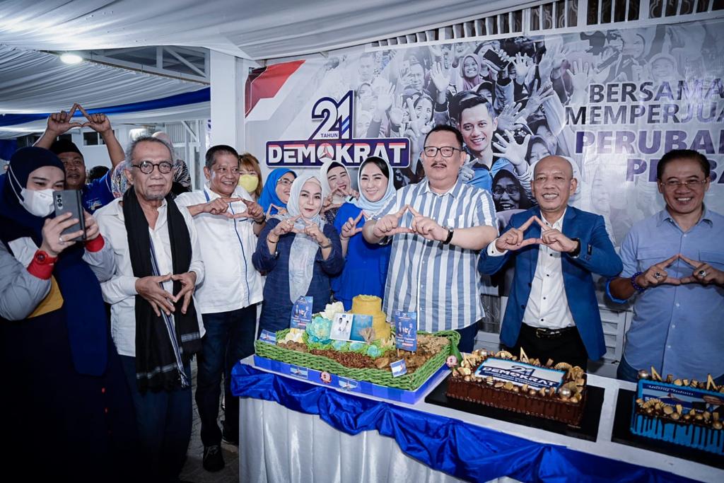 Demokrat Bantu UMKM dan Tanam Mangrove