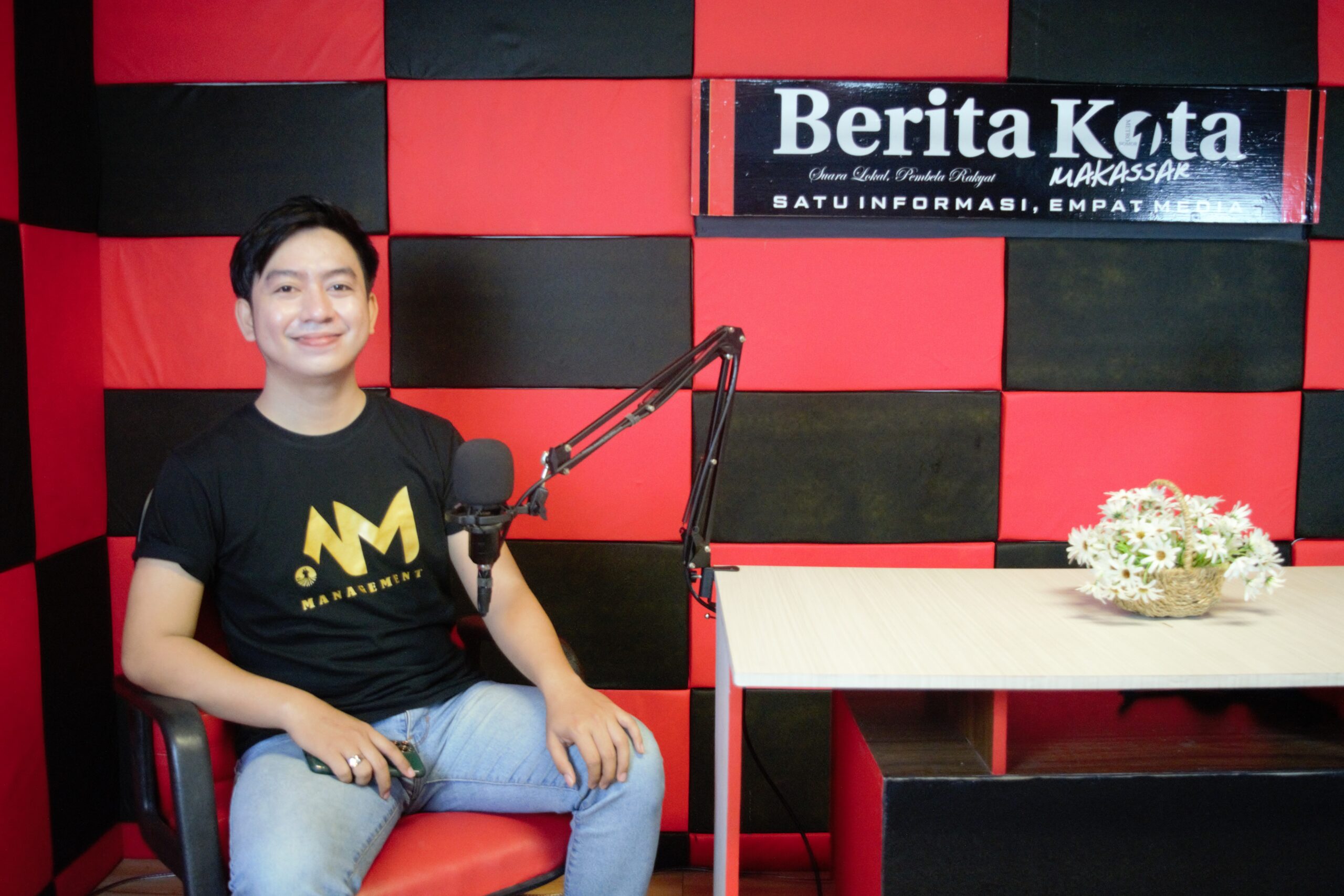 Anak Tunggal yang Pernah  Jualan Keripik dan Lulur