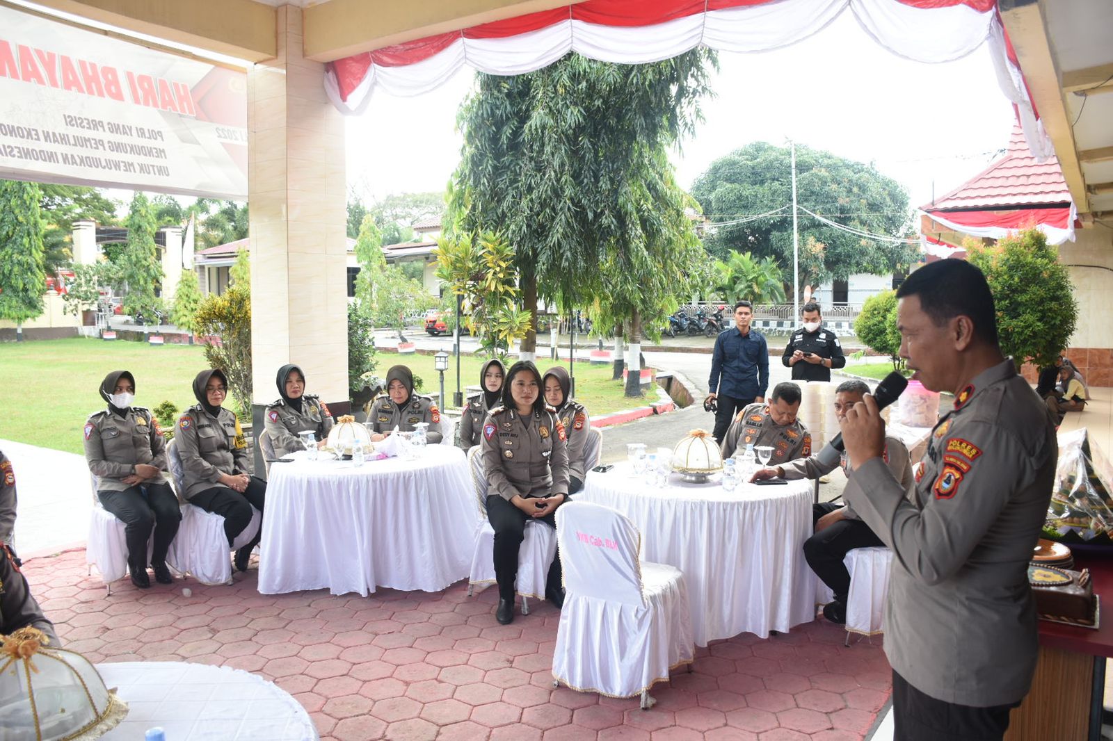 Hadir Syukuran, Ini Pesan Wakapolres ke Polwan