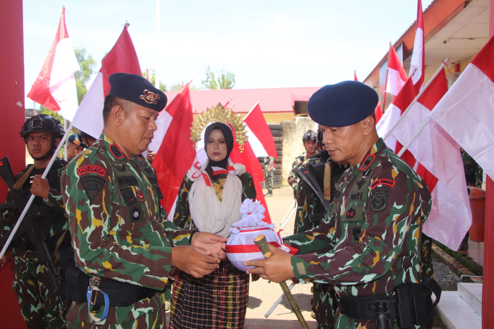 Jelang HUT ke-77, Brimob Bone   Gelar  Tradisi Pengambilan Air Suci
