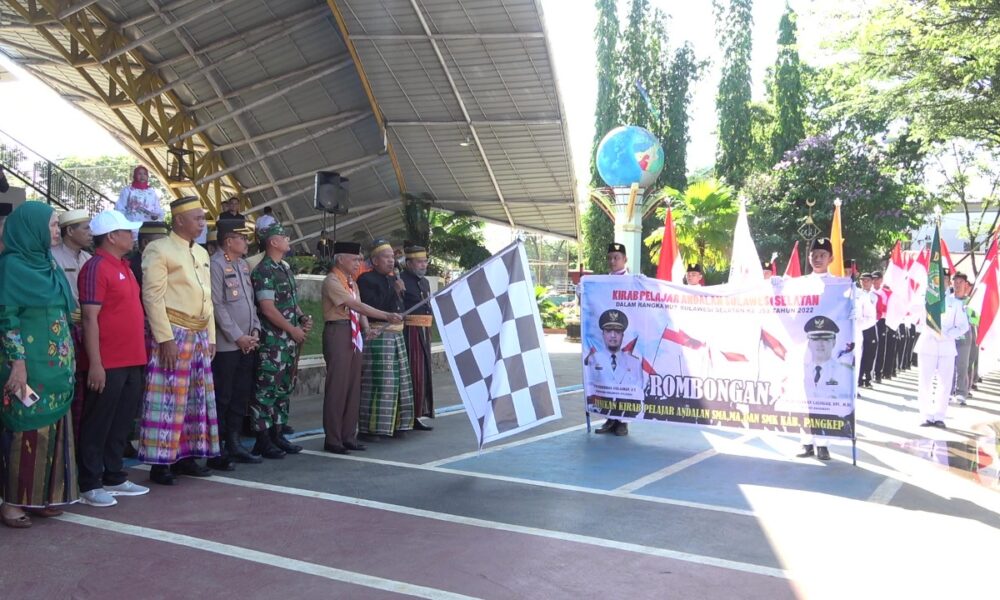 Wabup Pangkep Lepas Kirab Pelajar Andalan