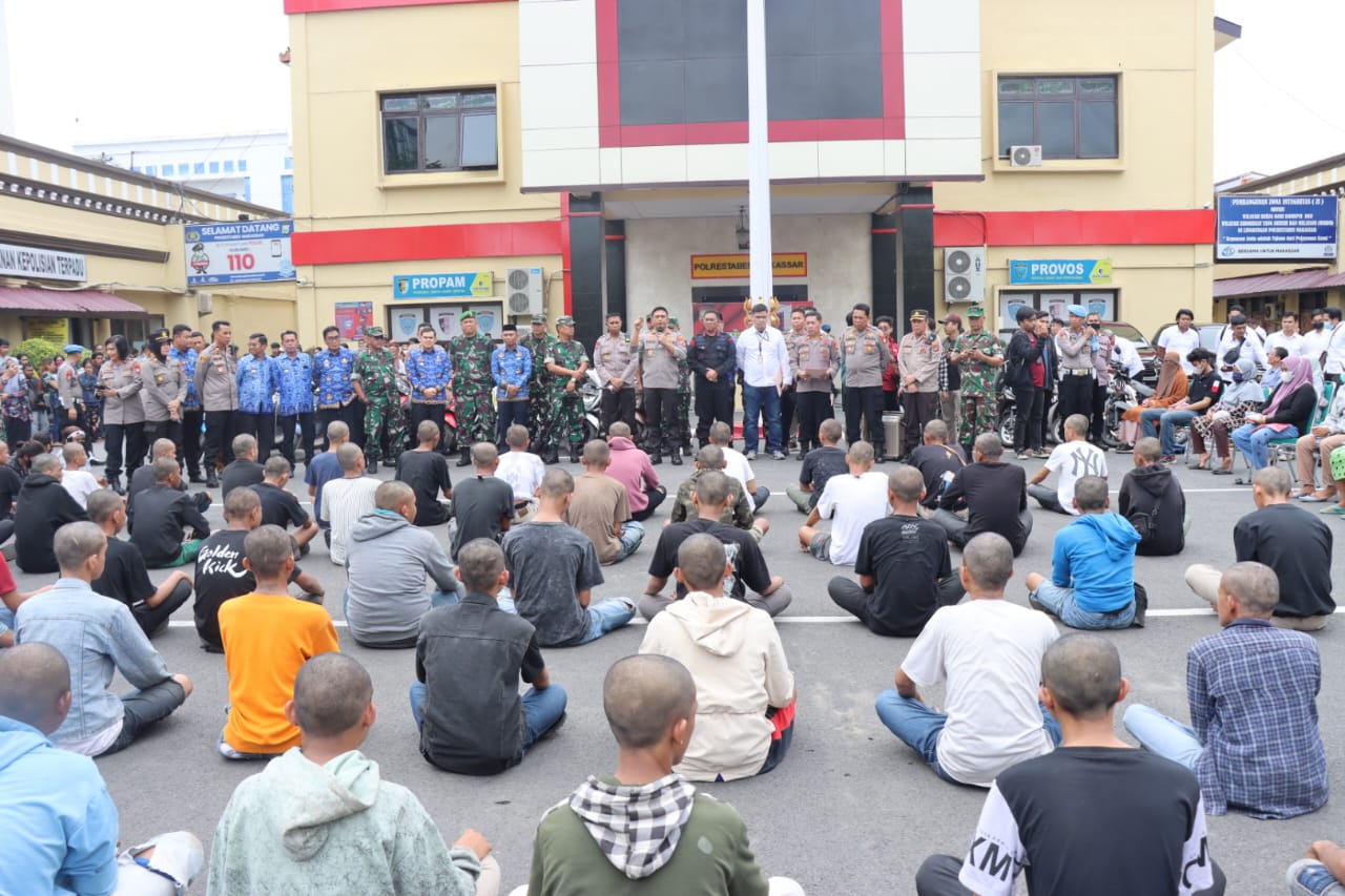 77 Remaja Terjaring Pesta Miras