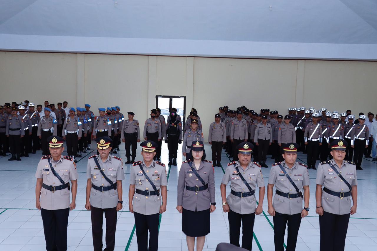 Polwan Cantik Digeser ke Mapolres Bone