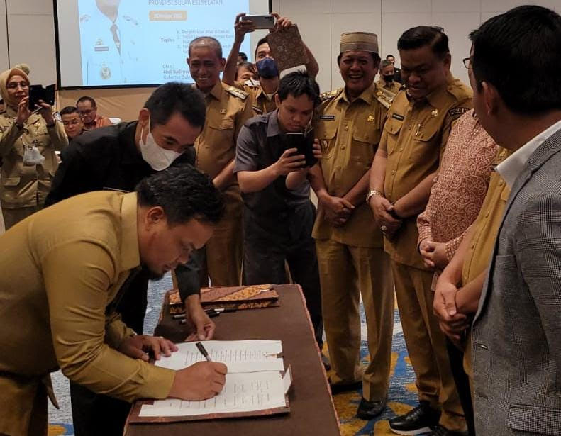 Wabup dan Kades Hadiri High Level Meeting TPID