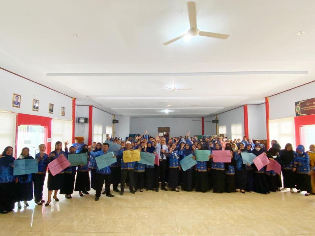Disdikbud Gelar Seminar Literasi Bahasa