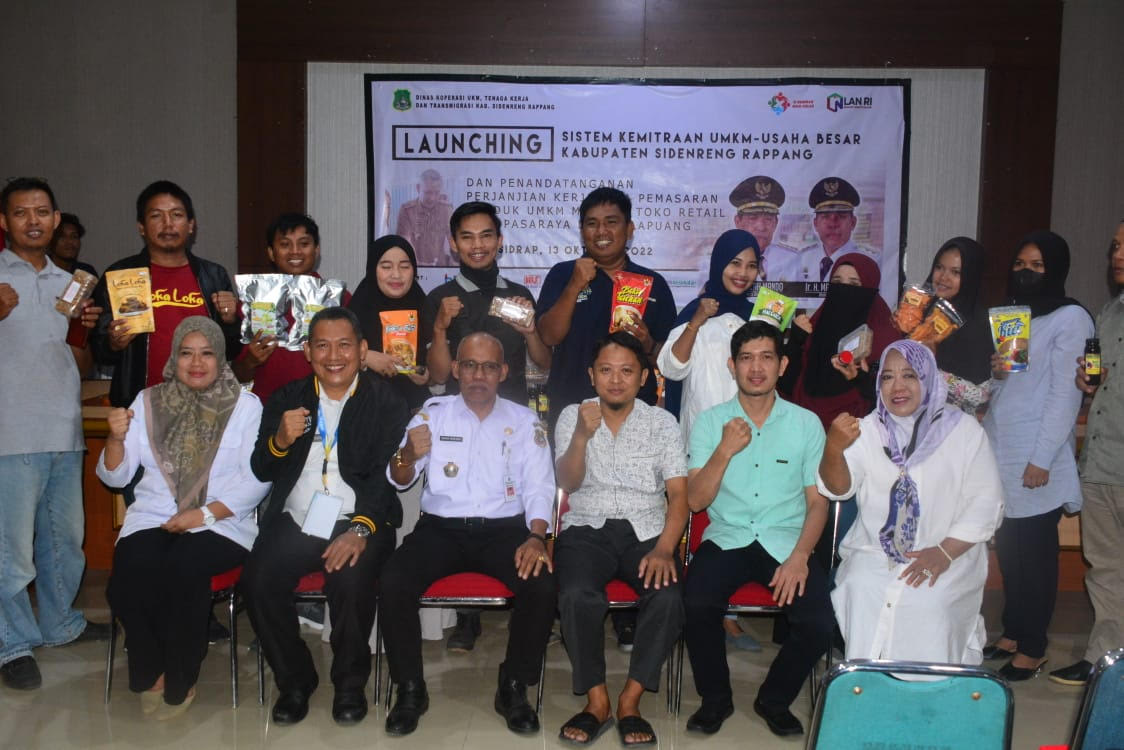 Genjot Daya Saing Produk,  Diskop Launching Sikembar