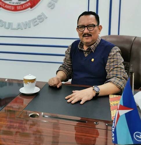 Ulla Akan Perjuangkan Listrik Warga Timpuseng