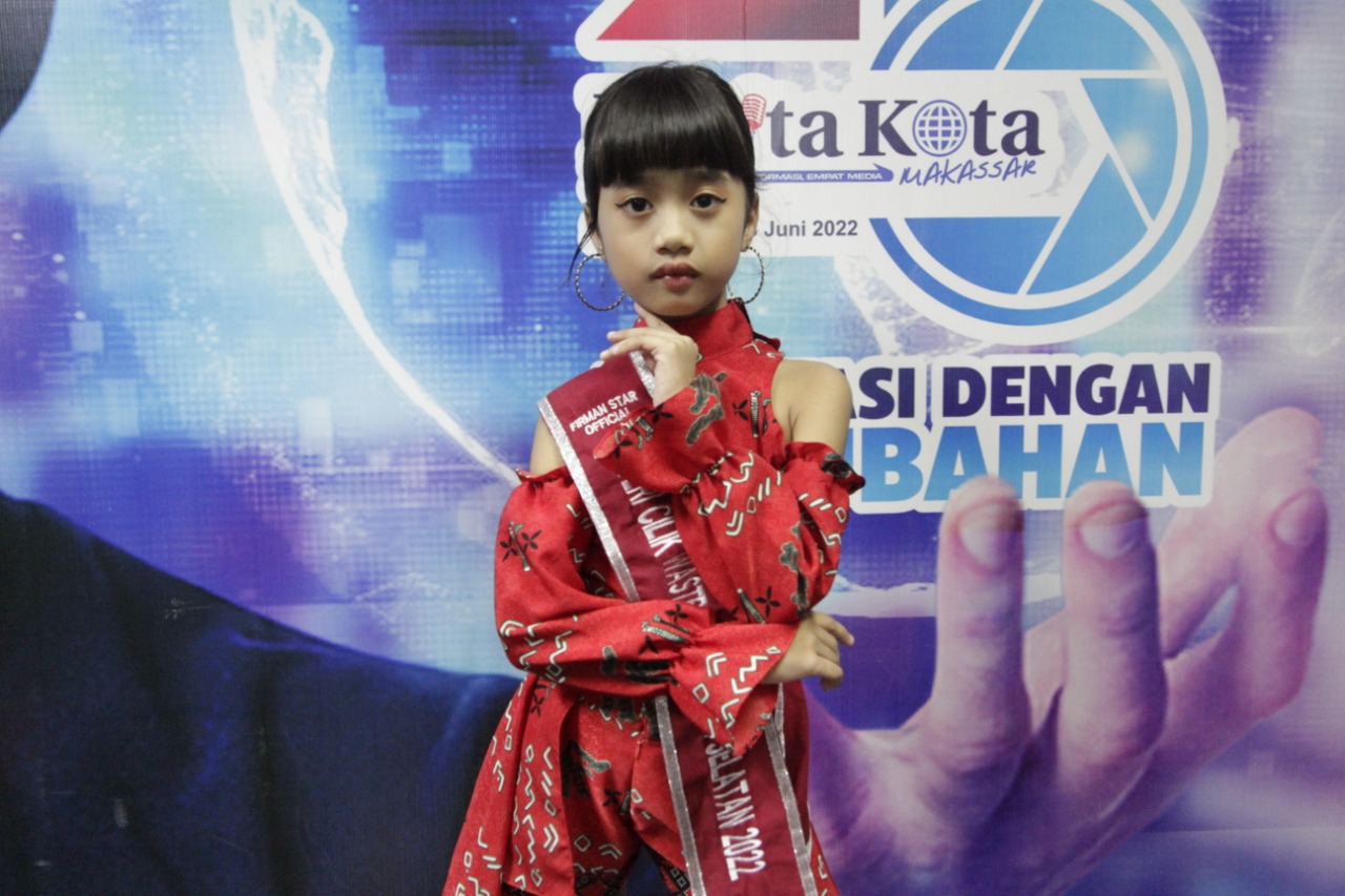 Reski Almunaira Nasir, Murid SD Berprestasi di Bidang Model