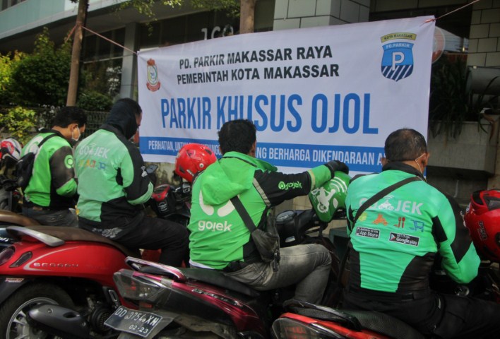 Tarif Minimum Transportasi  Daring tak Punya Aturan