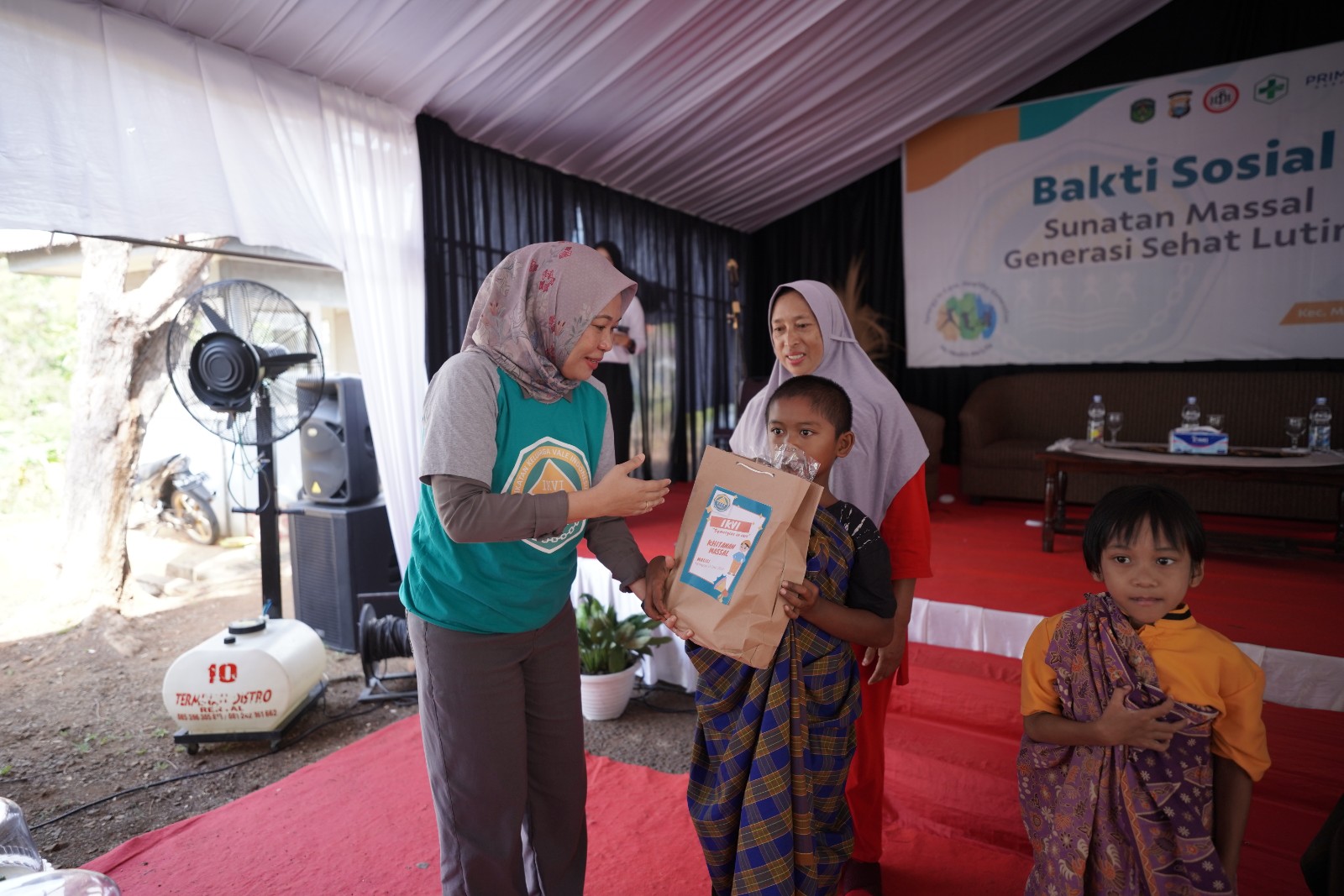 PT Vale  Gelar Kegiatan Sunatan Massal untuk Generasi Sehat Luwu Timur