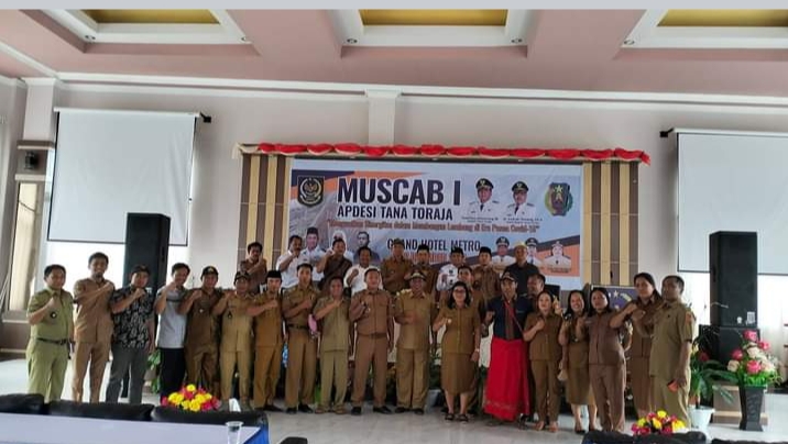 Kalem Batualu Selatan Ketua Apdesi Tana Toraja 2022-2027