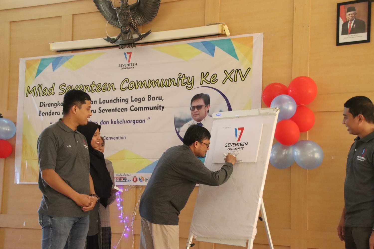 Milad ke-14, Seventeen Community Luncurkan Logo, Bendera, dan Mars Baru