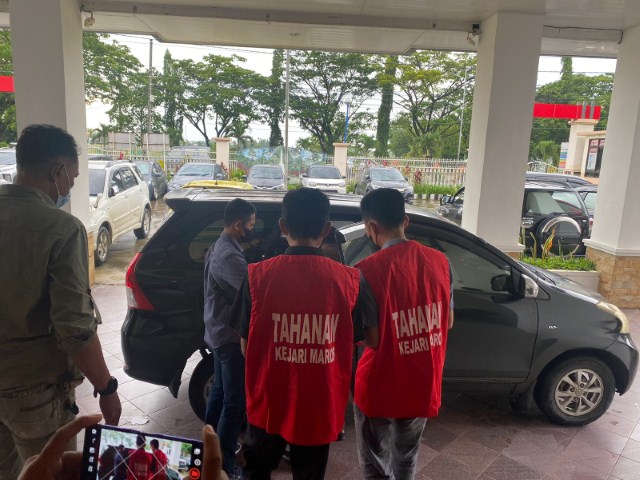 Kejari Maros Amankan Dua Pemuda