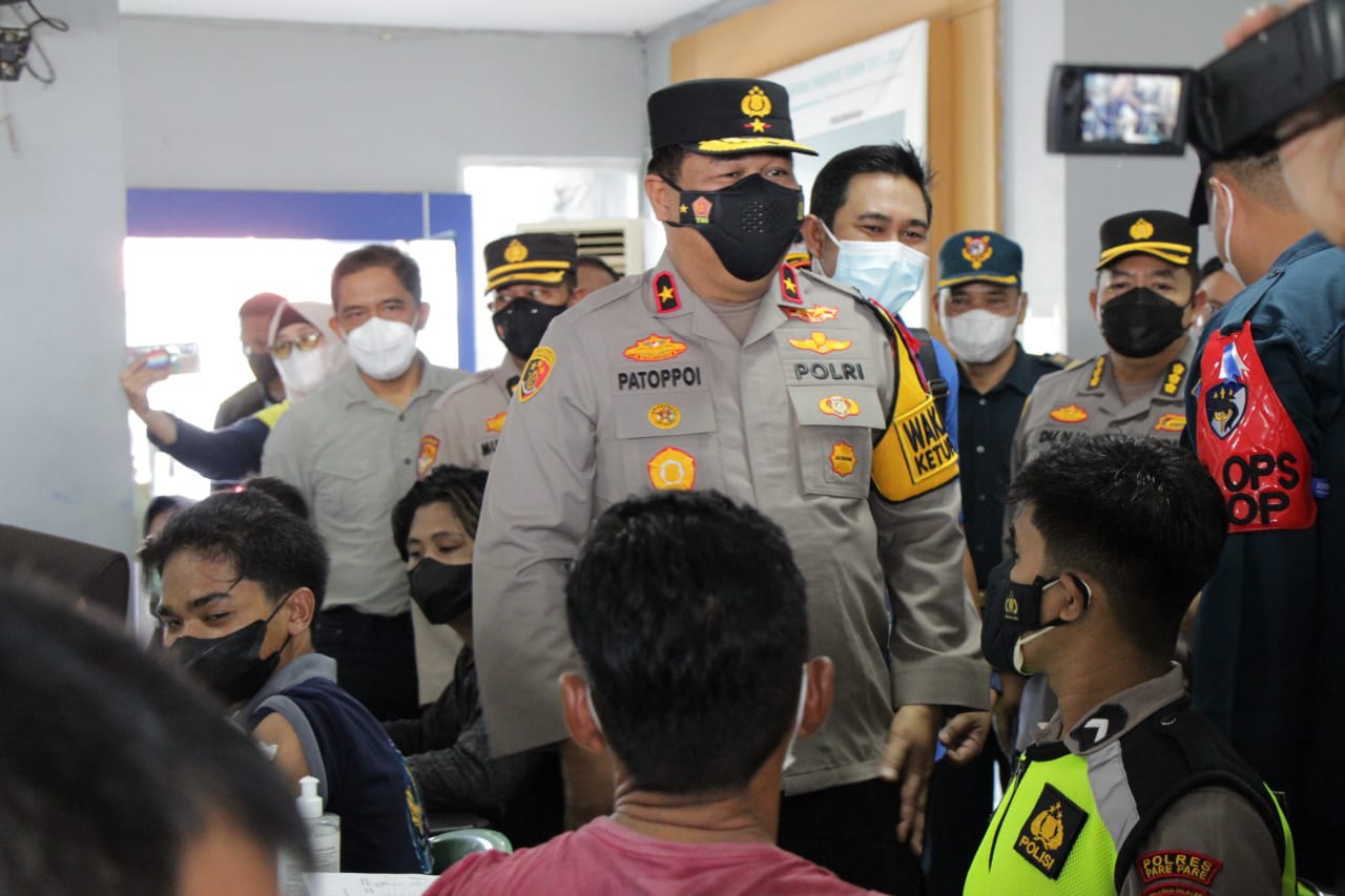 Polda Sulsel Tampung Keluhan Masyarakat di Jumat Curhat
