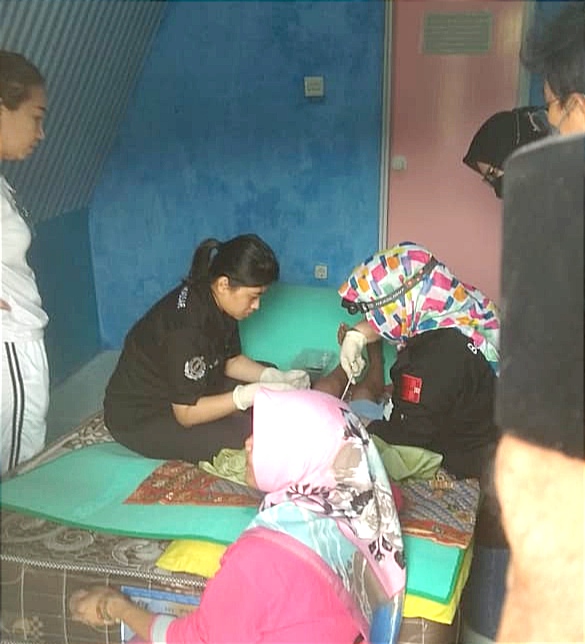 10 Anak di Bontolerung Disunat Gratis
