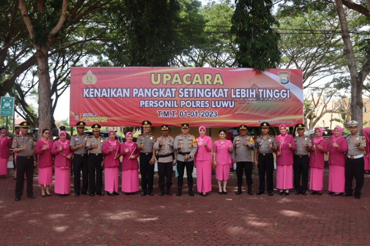 16 Personel Polres Naik Pangkat