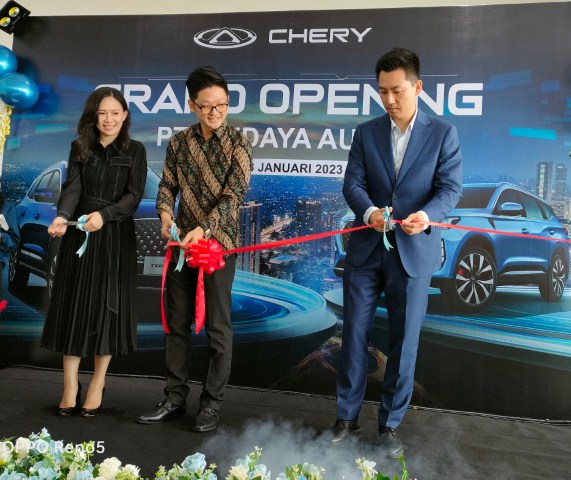 Tridaya Auto Hadirkan Showroom Terbesar di Indonesia