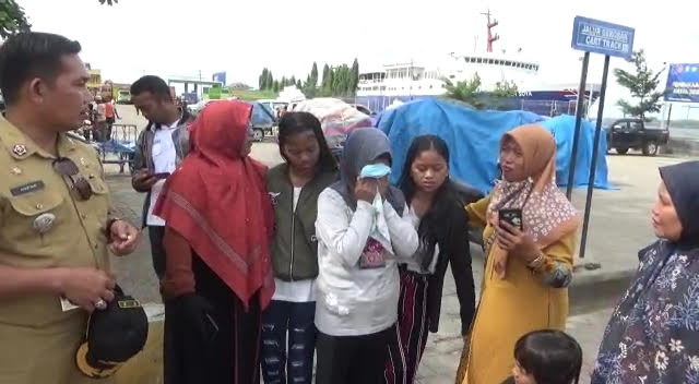 Dinsos-Camat Pertemukan Keluarga Terpisah 28 Tahun