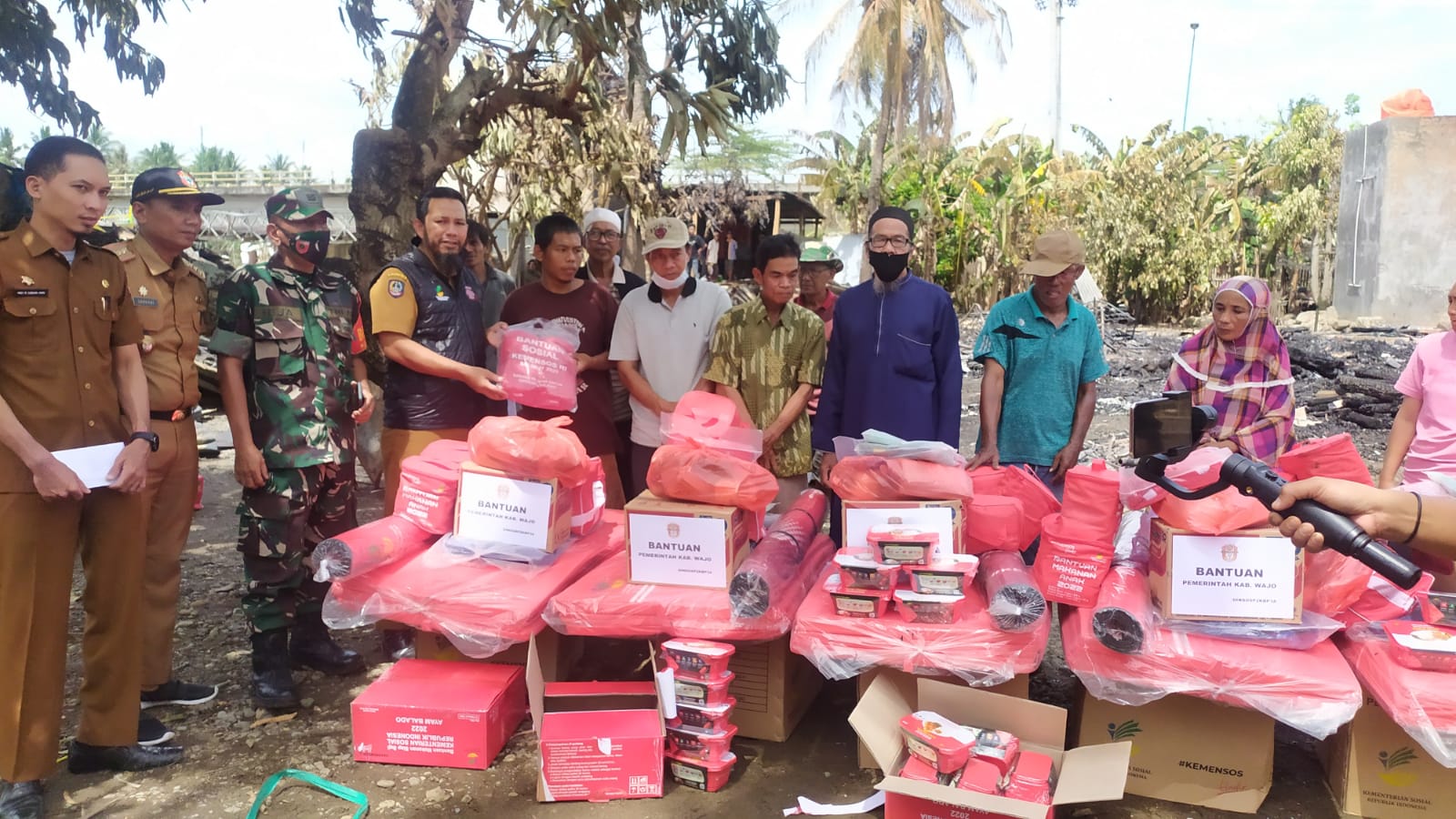 Dinsos P2KBP3A Salurkan Bantuan Bencana