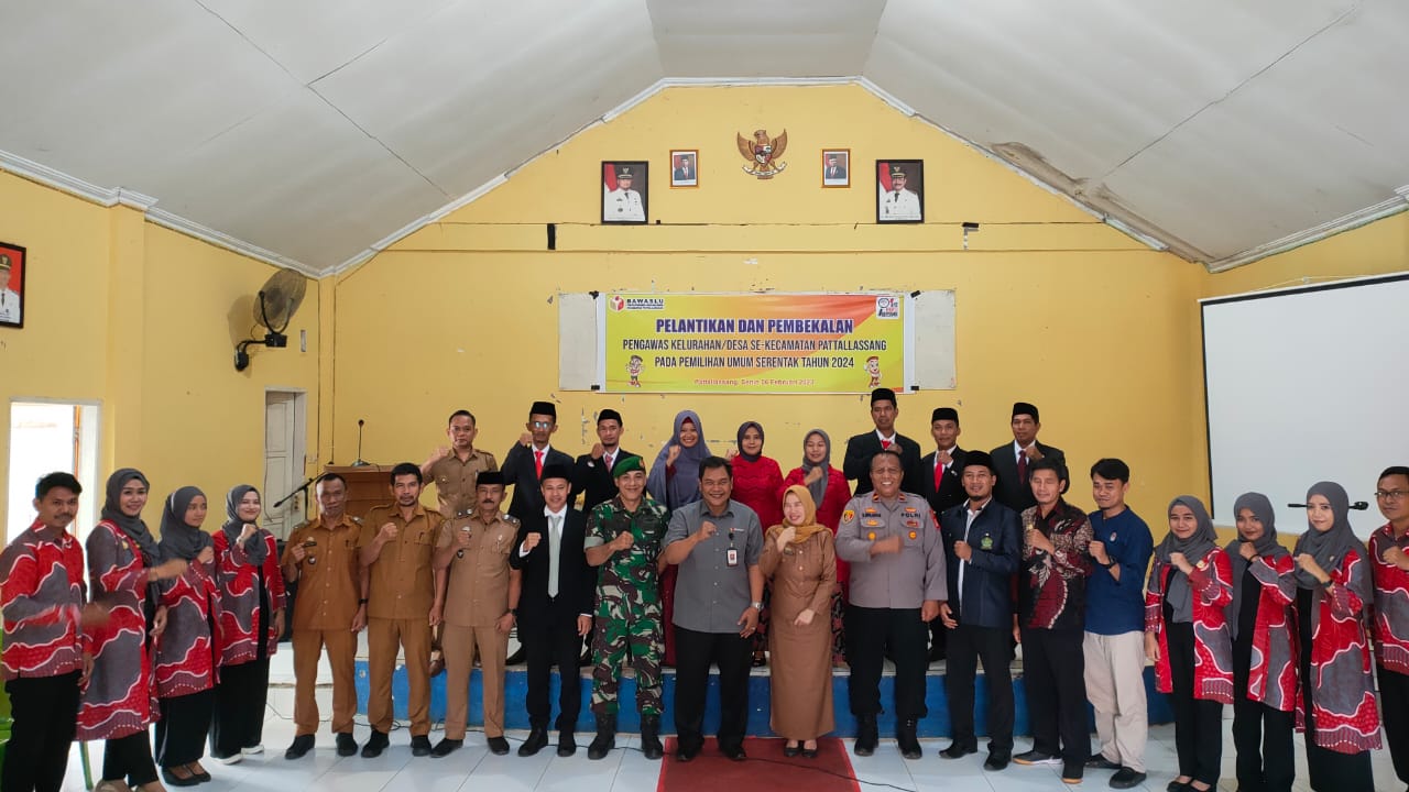 Bawaslu Gowa Lantik dan Bekali 164 Anggota PKD