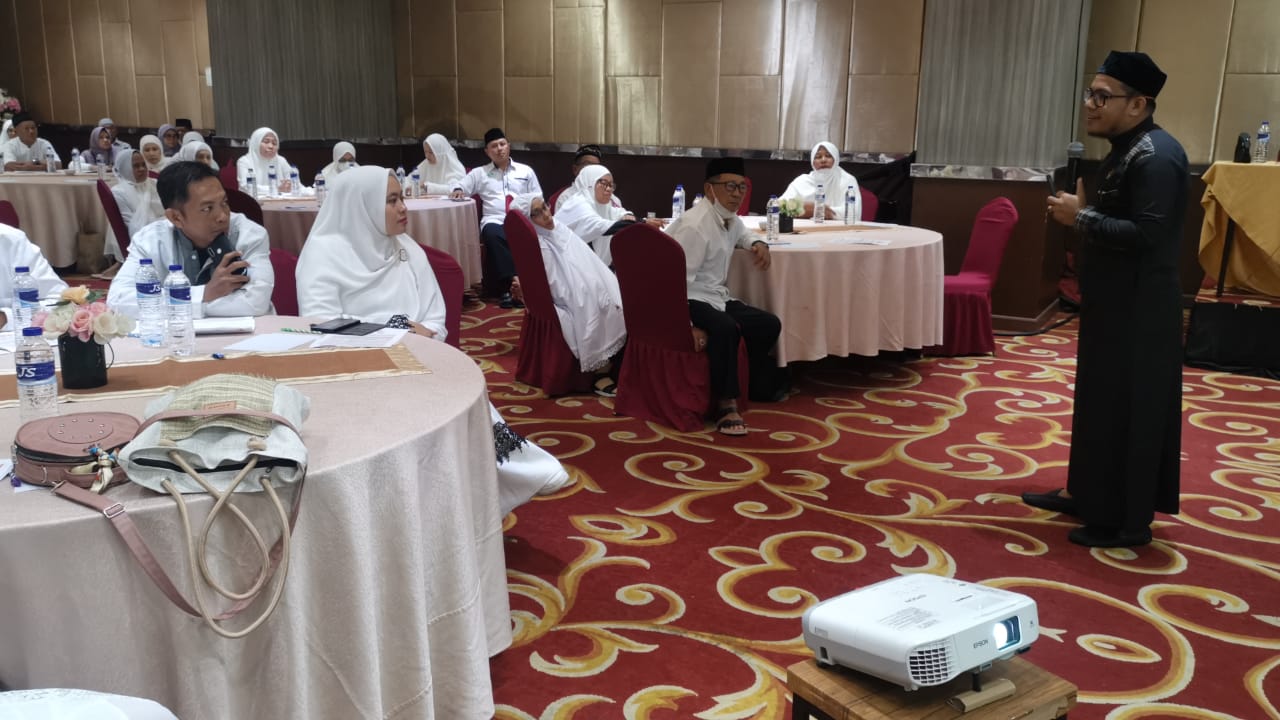 Al Jasiyah Travel Berangkatkan 136 Jamaah Umrah Pekan Ini