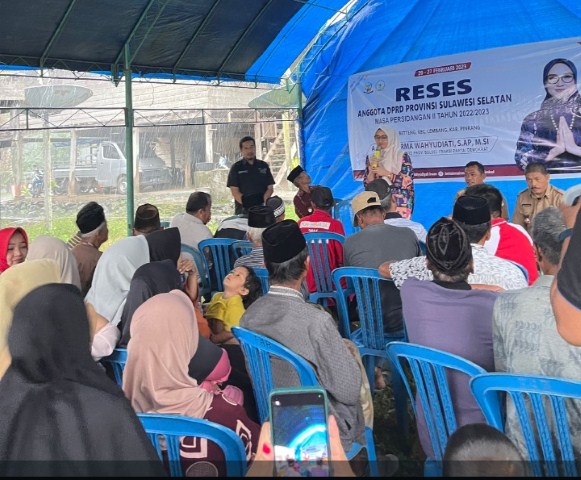 Andi Azizah Irma Serap Aspirasi di Kelurahan Betteng
