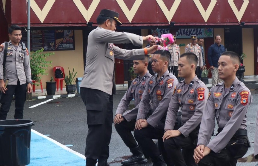 Kapolres Pimpin Apel Penerimaan Bintara