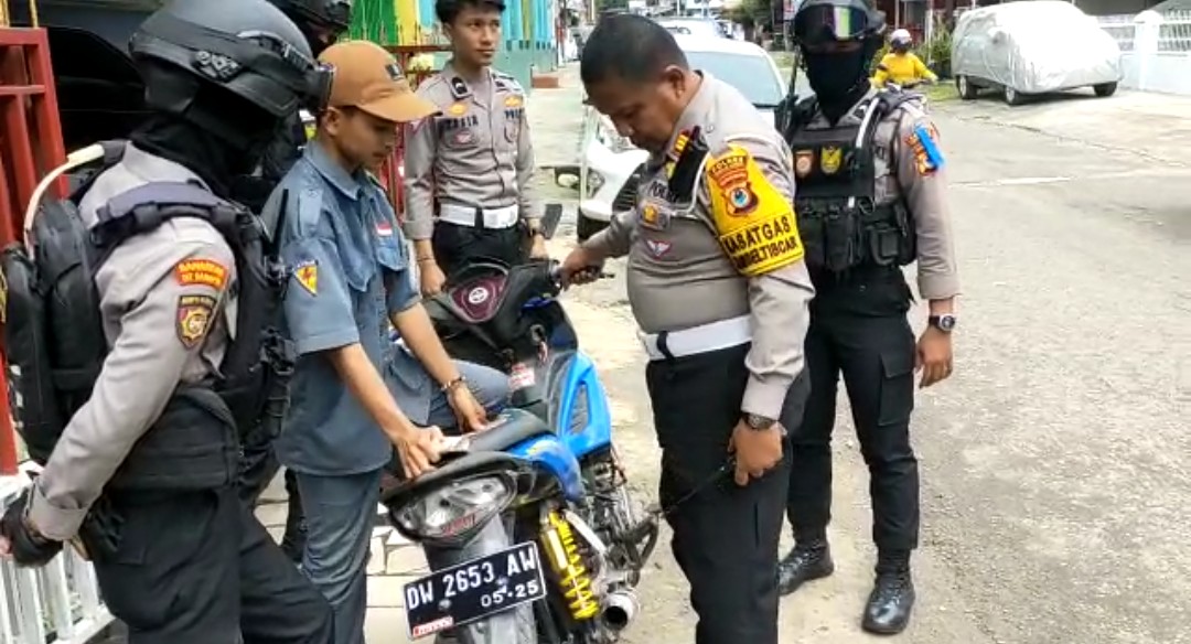 Motor Knalpot Brong Diamankan Polisi