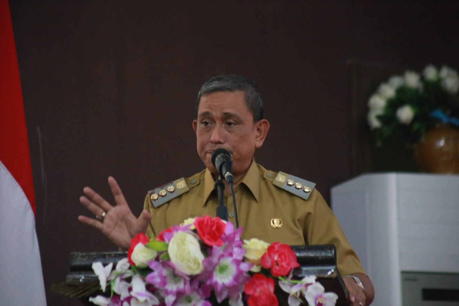 Amran Paparkan Strategi Pengembangan Sutra