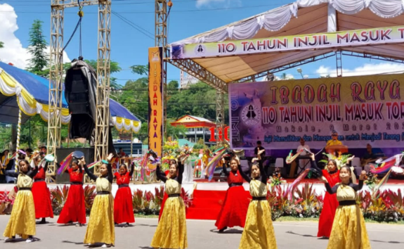 Theo Hadiri Ibadah Raya 110 IMT