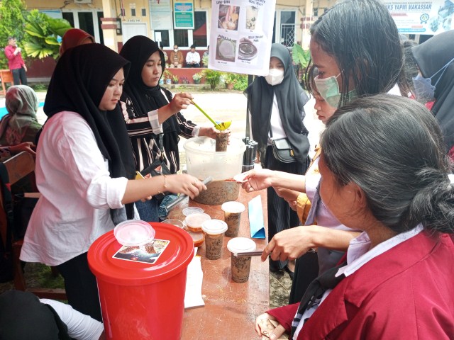 Gelar Bazar Kuliner, STIMI-SMK Yapmi Makassar Gelar Bazar Kuliner